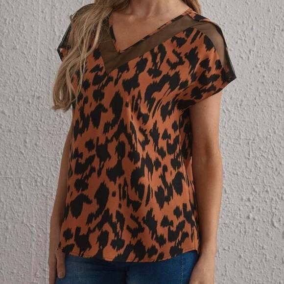 Leopard Tee - Picture 2 of 2